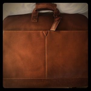 Johnston and Murphy garment bag (no shoulder strap